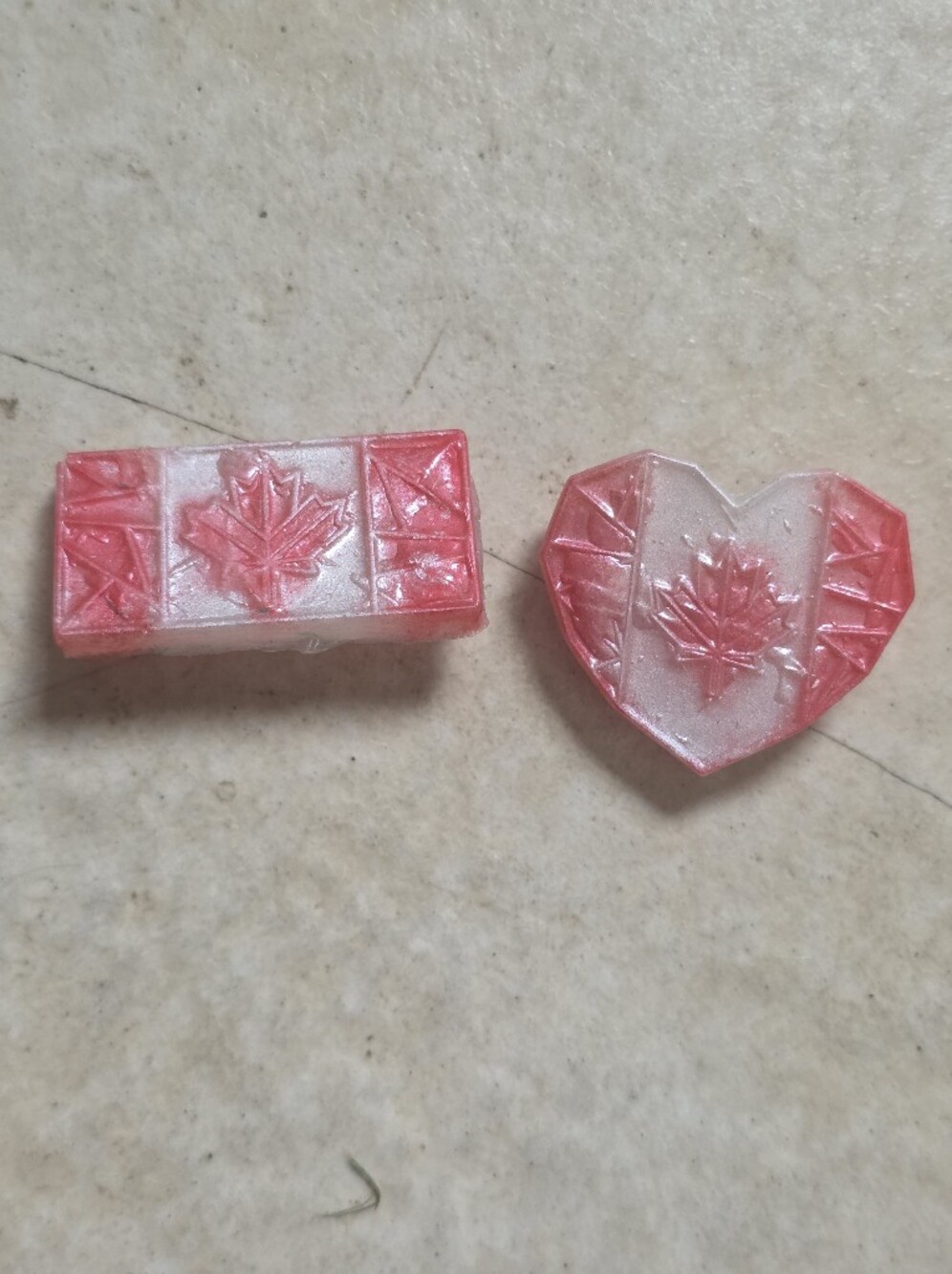2X Handmade Resin Canada Flag Brooches / Pins
